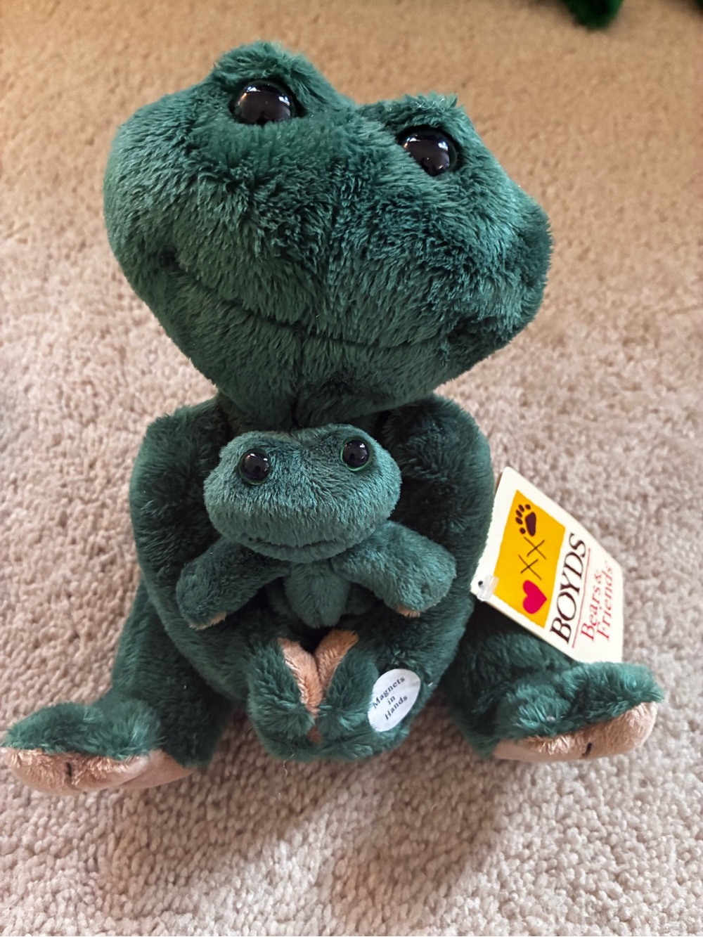 Boyds Bears Plush Frog “Hoppy N Friend” Bean Bag Plush with Baby Frog Tags